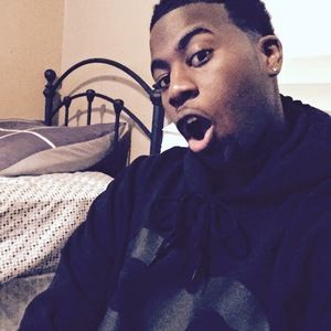 Meet your Posher, Ronè